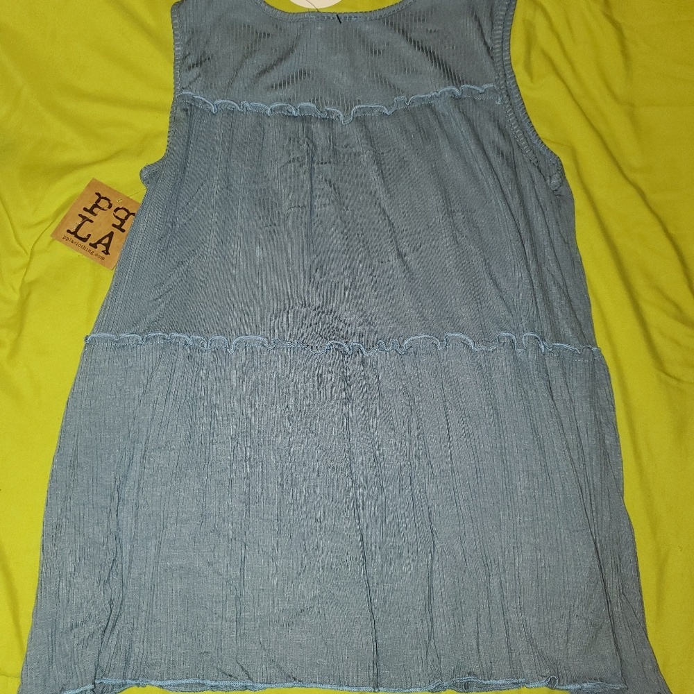 Tank top - Picture 2 of 3